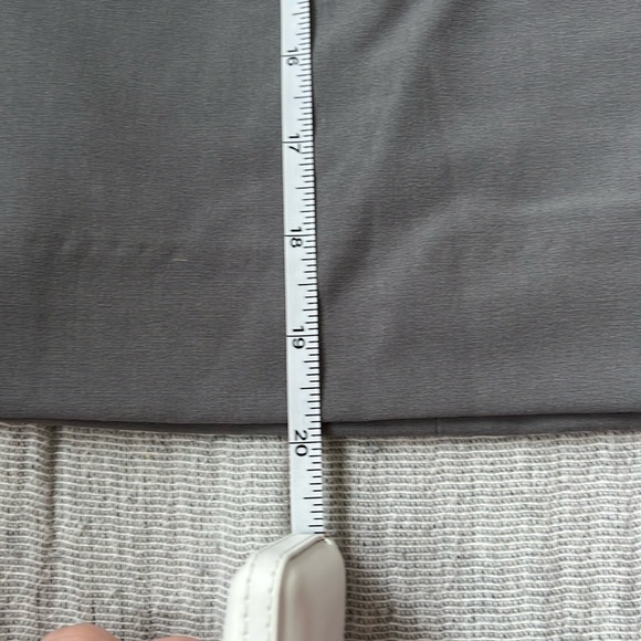 Anne Klein Skirt - Picture 2 of 4